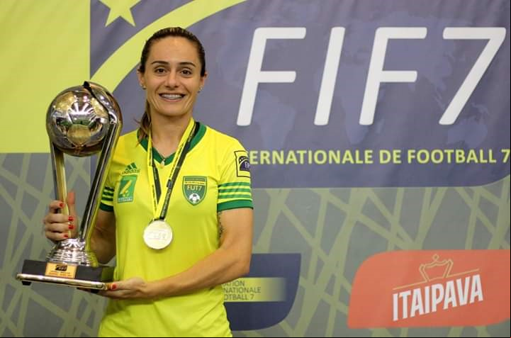 Na boa campanha das brasileiras, a jogadora de Içara fez dois gols/Foto: Divulgação