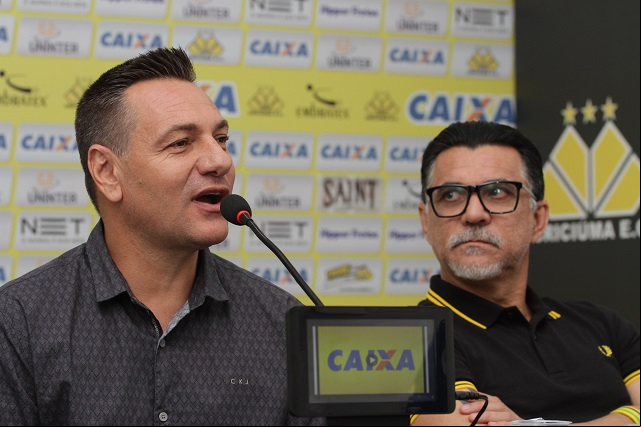Ambição para trabalhar e um grande ano para o Criciúma é o que espera o treinador/Foto: Daniel Búrigo/A Tribuna