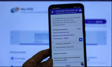 Notícia - INSS começa a devolver a aposentados mensalidades associativas
