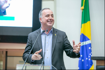 Notícia - [Áudio] Secretário Kennedy Nunes faz sua estreia como ator no filme Pano Branco