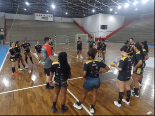 Notícia - Handebol feminino da FME disputa a segunda partida da Liga Nacional