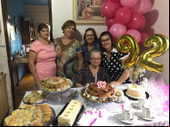 Aniversário de 92 anos com as filhas Maria, Glória, Inez e Edite (in memorian) - foto: arquivo família