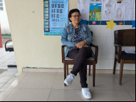 Maria das Dores Prudêncio, primeira a chegar No Marcos Rovaris. Foto: Guilherme de Jesus Cadorin